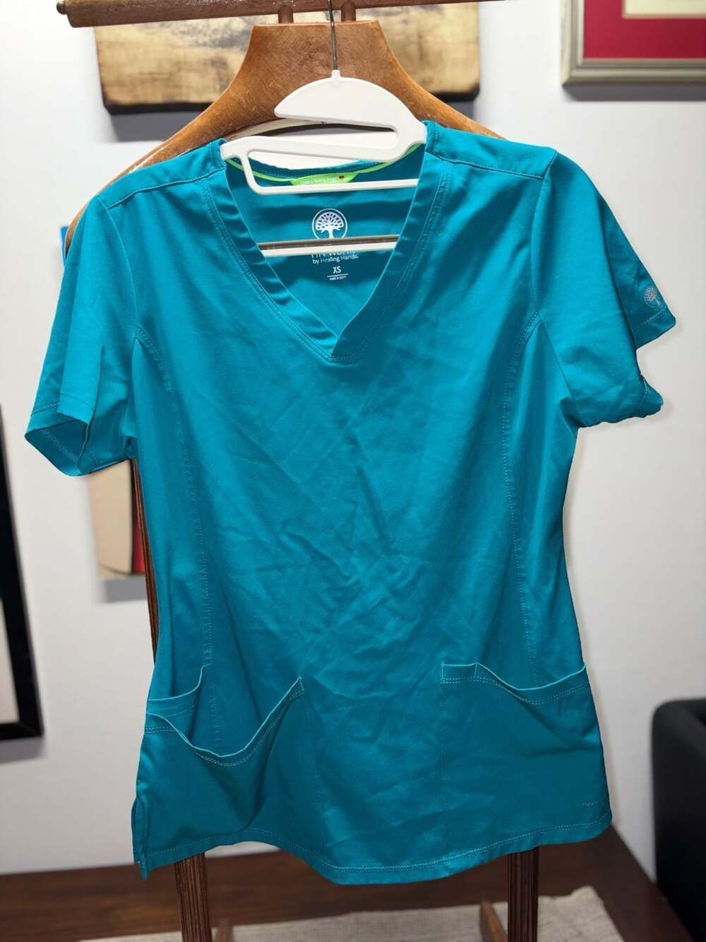 Healing Hands HH Works V-Neck Scrub Top Size XS Turquoise